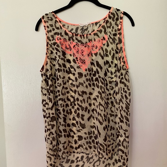 Blu Pepper Tops - Cheetah print top